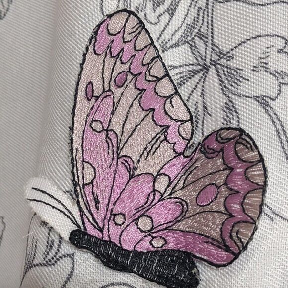 The Pioneer Woman Blooming Bouquet Floral Embroidered Cotton-Rich Shower Curtain - Picture 7 of 11